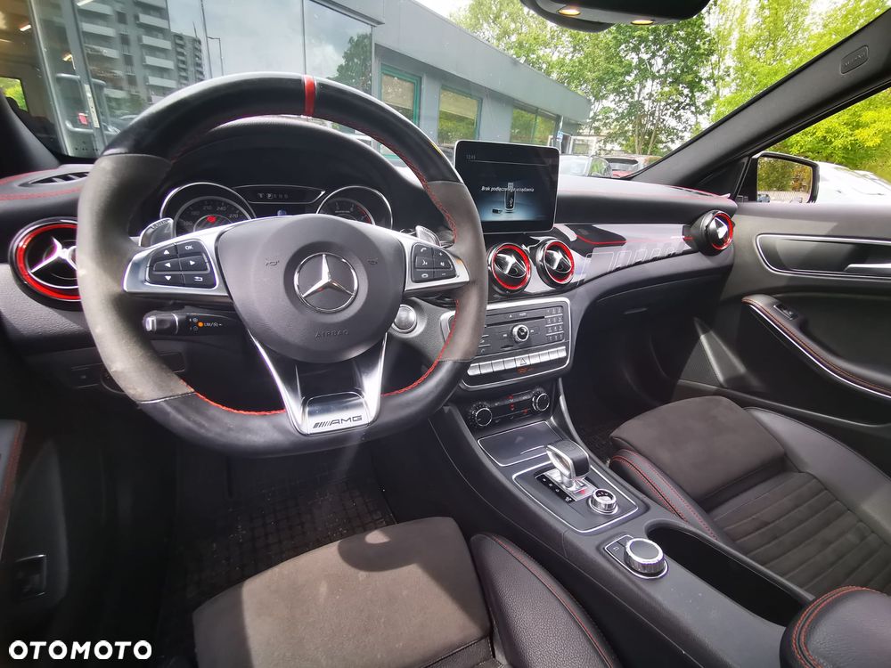 Mercedes-Benz GLA AMG 45 4Matic AMG Speedshift 7G-DCT AMG Night Edition - 9
