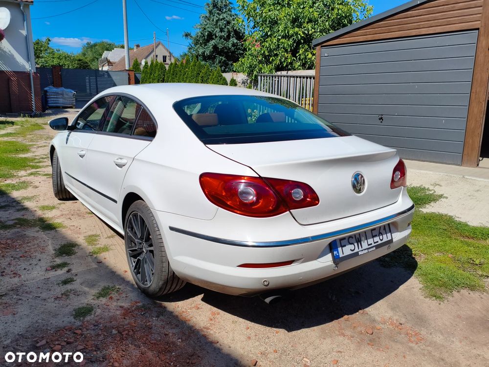 Volkswagen Passat 1.8 TSI Individual - 3