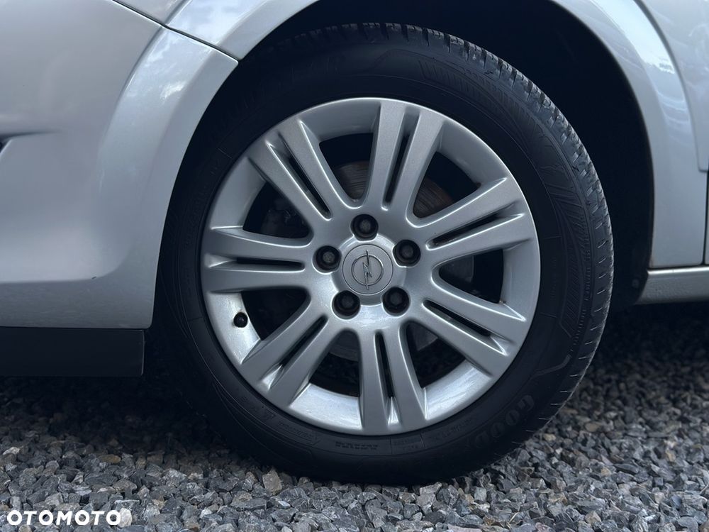 Opel Astra 1.6 Exklusiv - 16