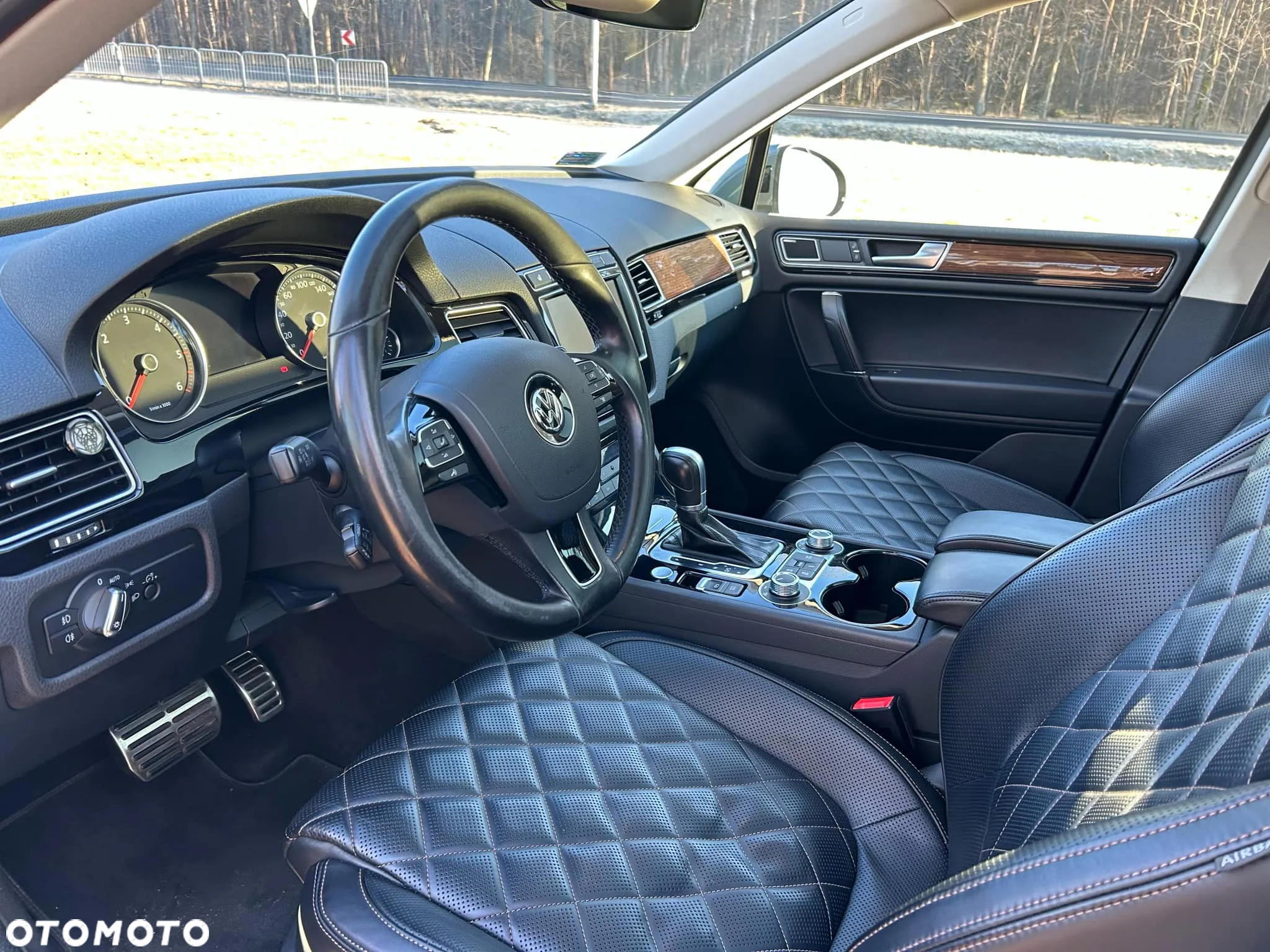 Volkswagen Touareg 3.0 V6 TDI BMT - 15