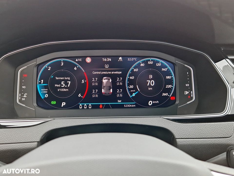 Volkswagen Passat 2.0 TDI DSG Highline - 22