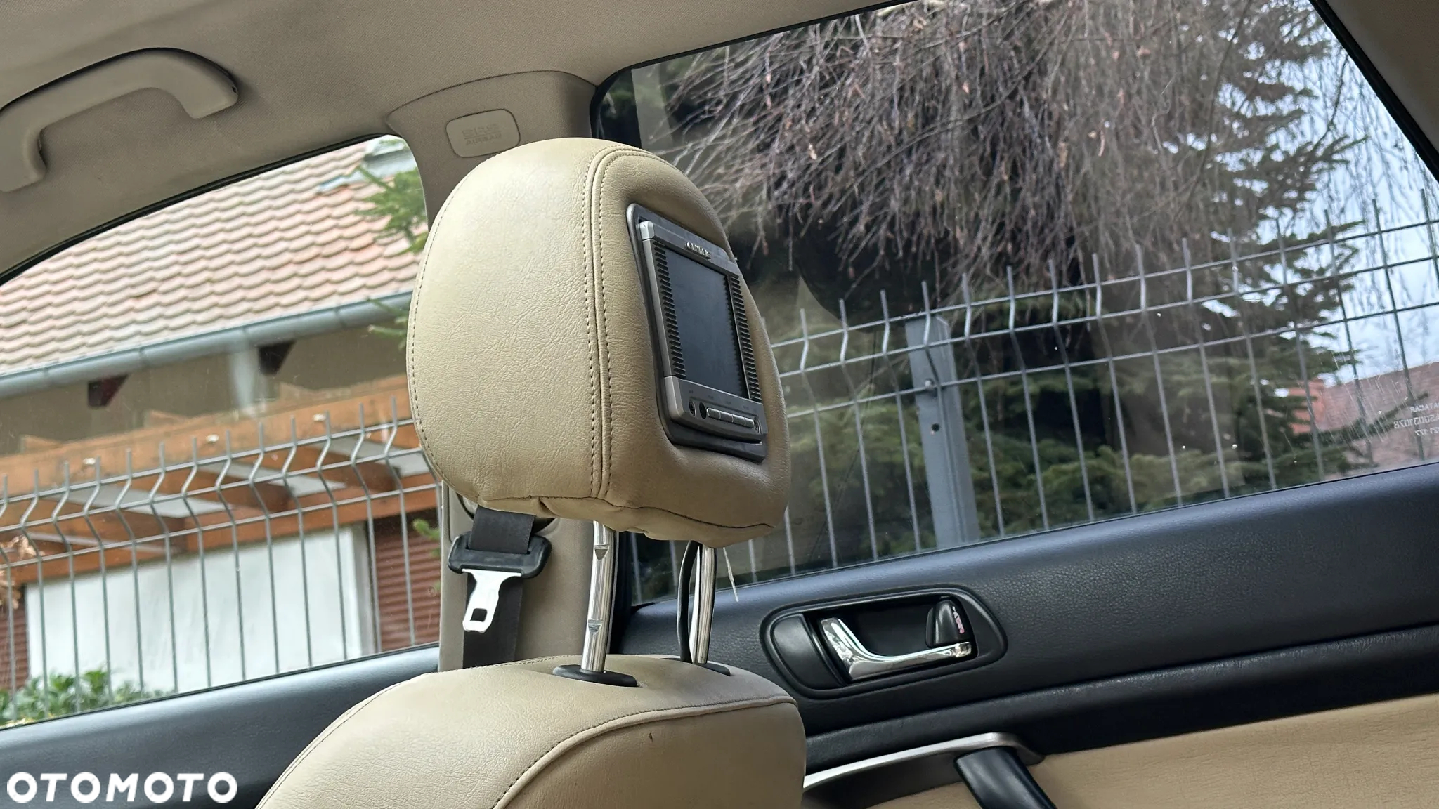 Subaru Outback - 7