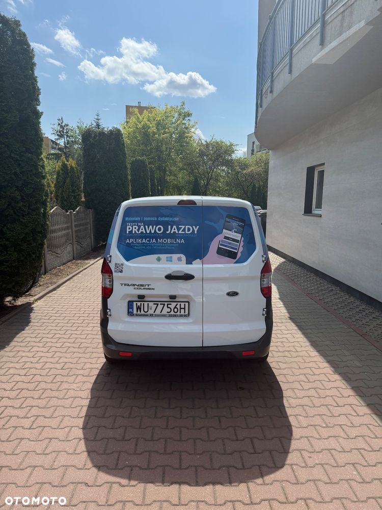 Ford Transit Courier - 5