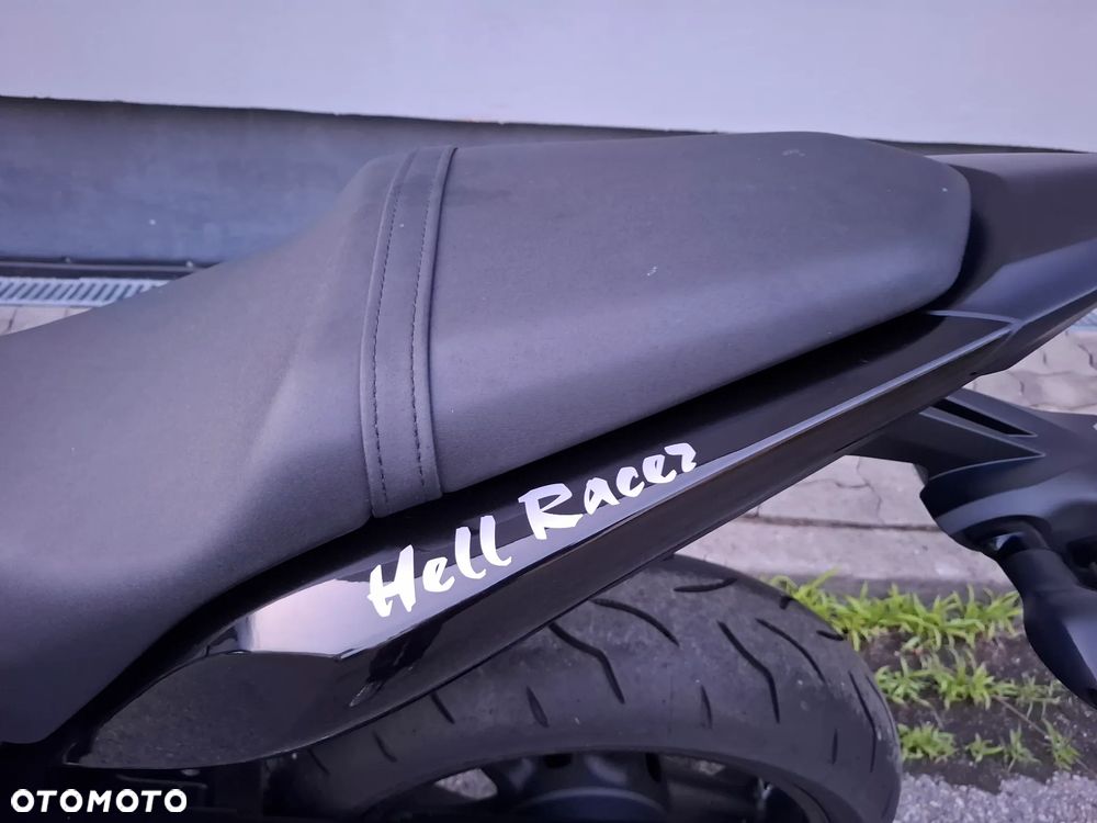 Honda CBR - 28