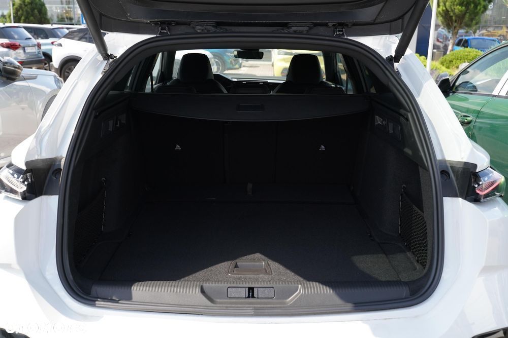 Peugeot 308 1.2 mHEV GT S&S e-DCS6 - 7