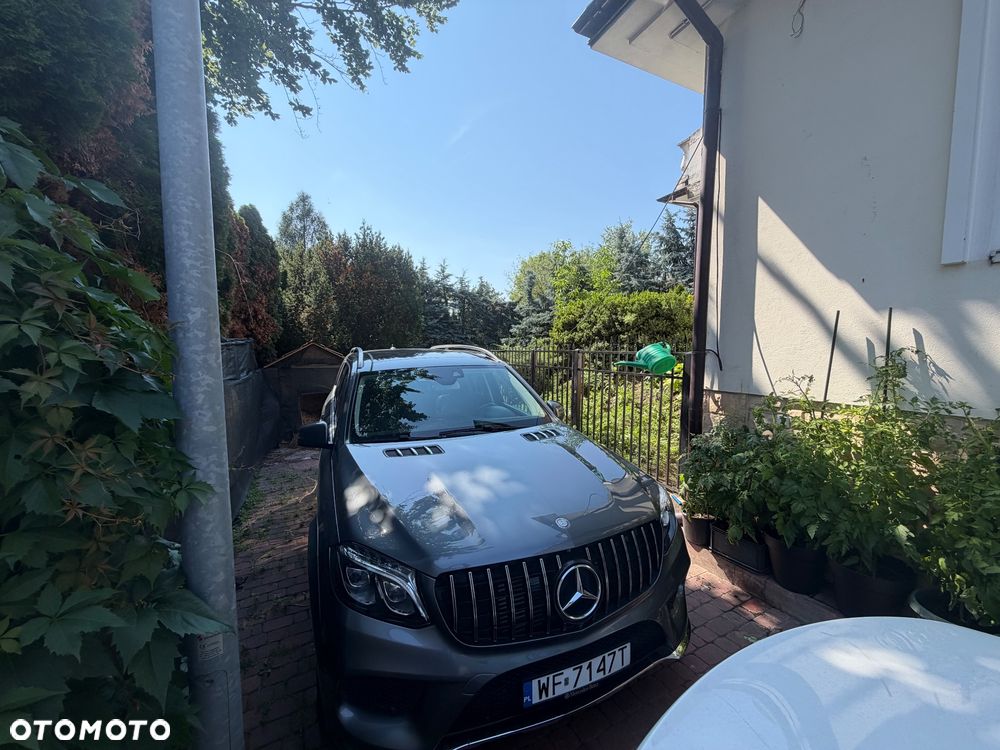 Mercedes-Benz GLS 350 d 4-Matic - 2