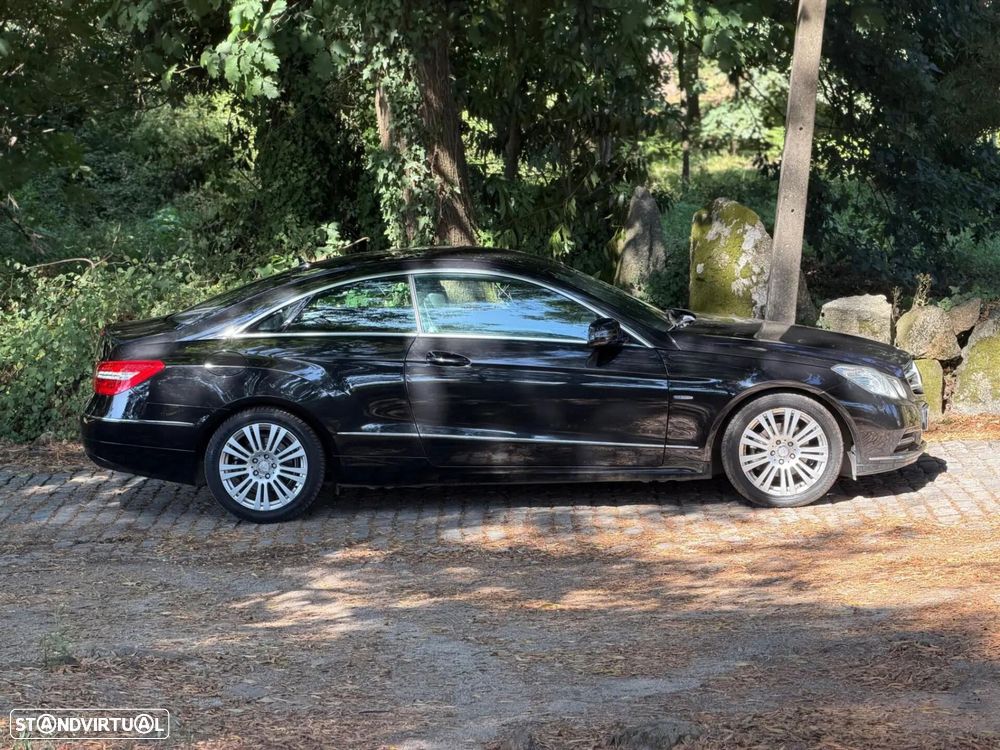 Mercedes-Benz E 220 (BlueTEC) d 9G-TRONIC - 9