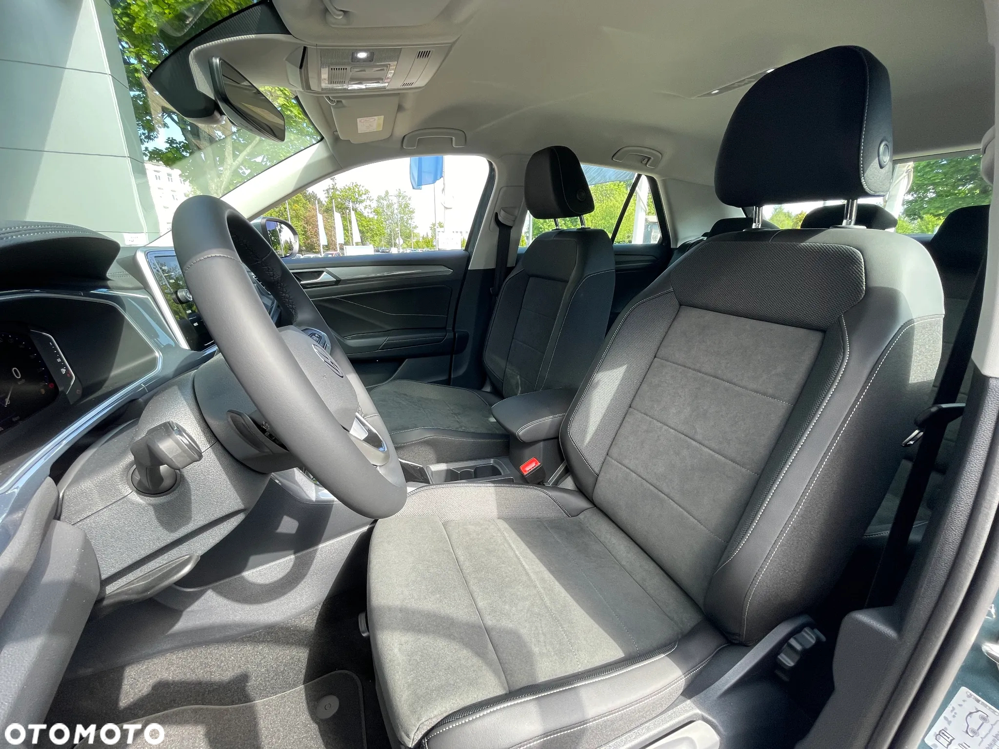 Volkswagen T-Roc 1.5 TSI Style DSG - 14