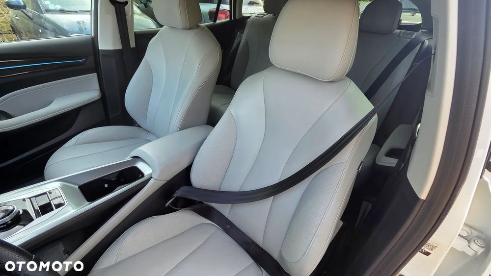 MG 5 Standard Luxury - 25