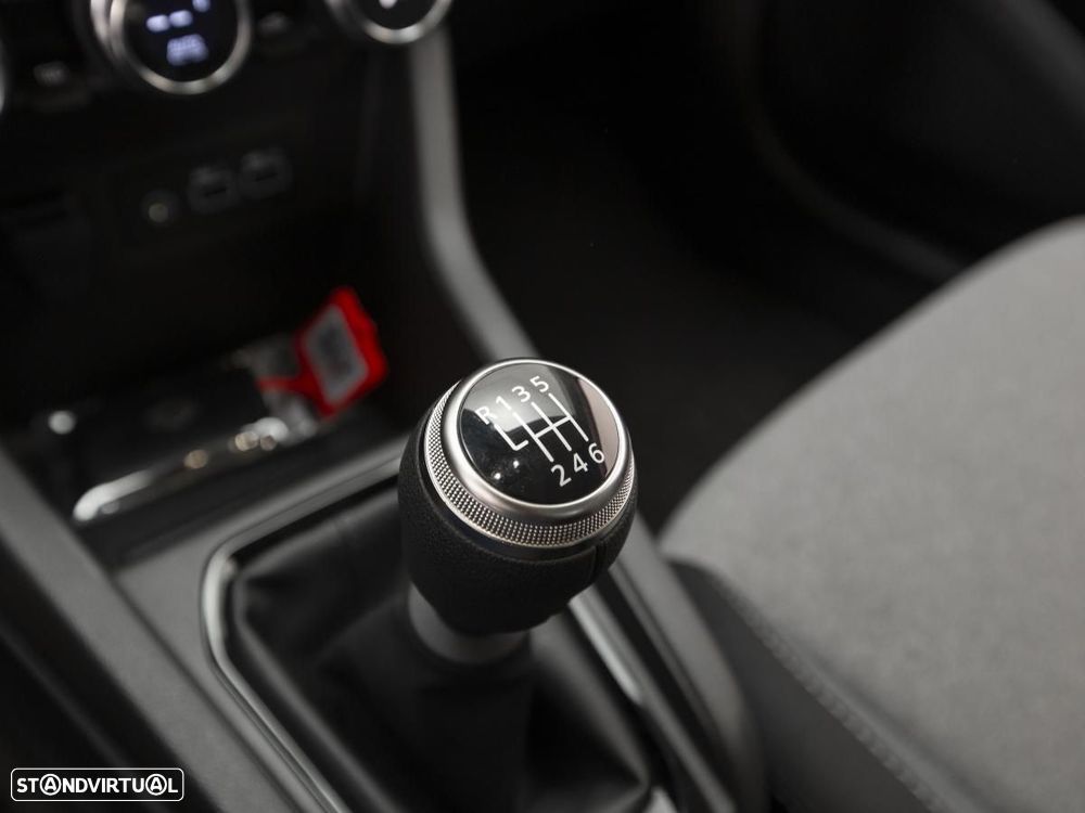 Renault Clio 1.0 TCe Evolution - 24