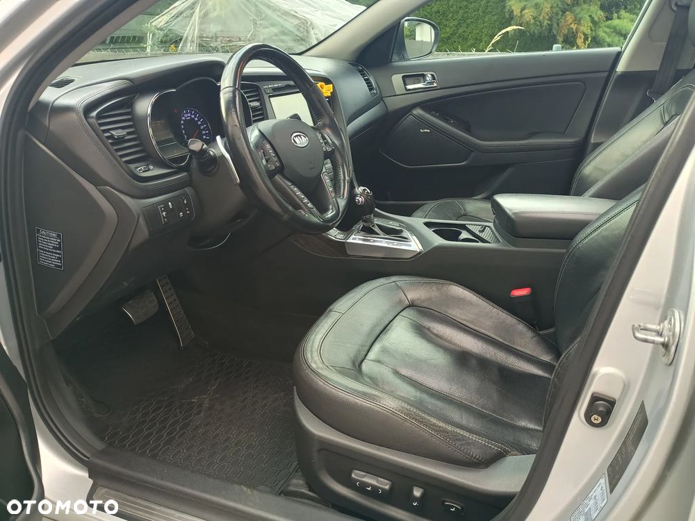 Kia Optima - 22