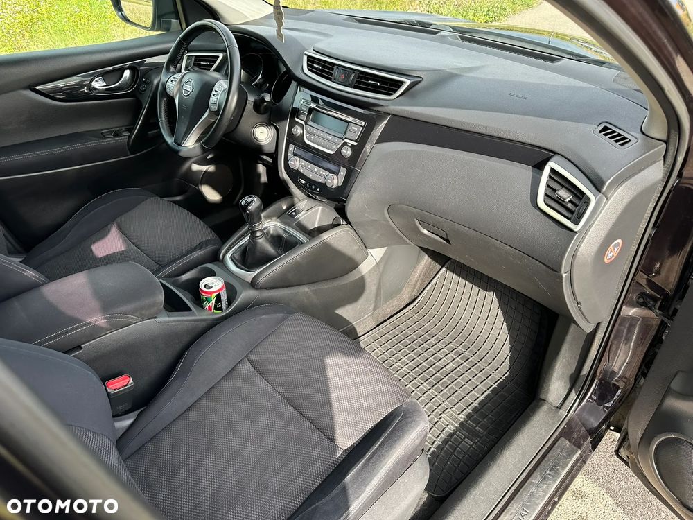 Nissan Qashqai 1.6 DCi 4x4 Visia - 22