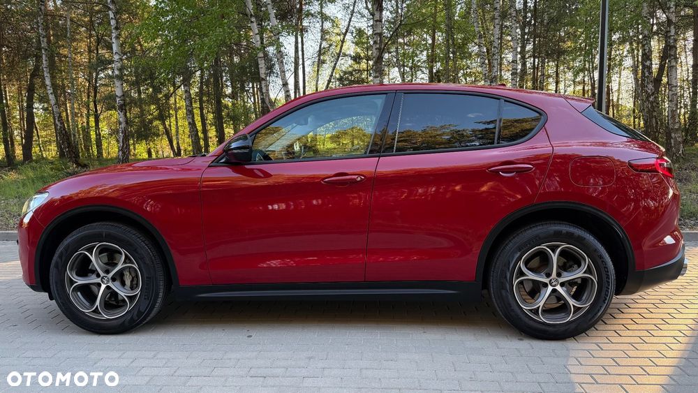 Alfa Romeo Stelvio - 7