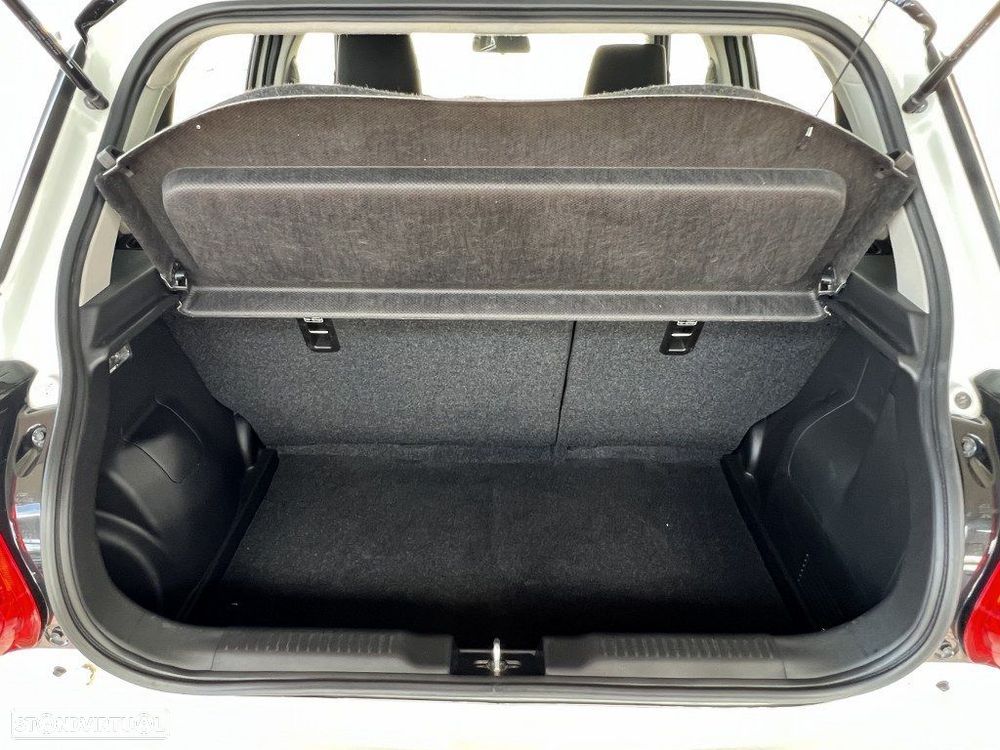 Suzuki Swift 1.2 VVT GLE SHVS - 26