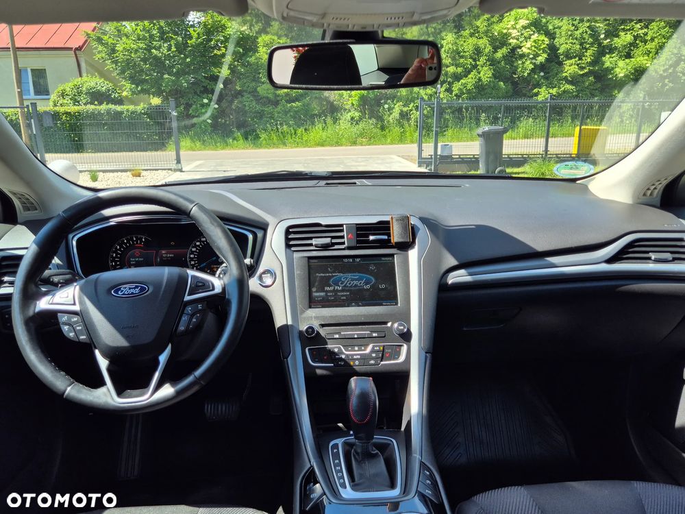 Ford Mondeo 2.0 TDCi Titanium PowerShift - 22