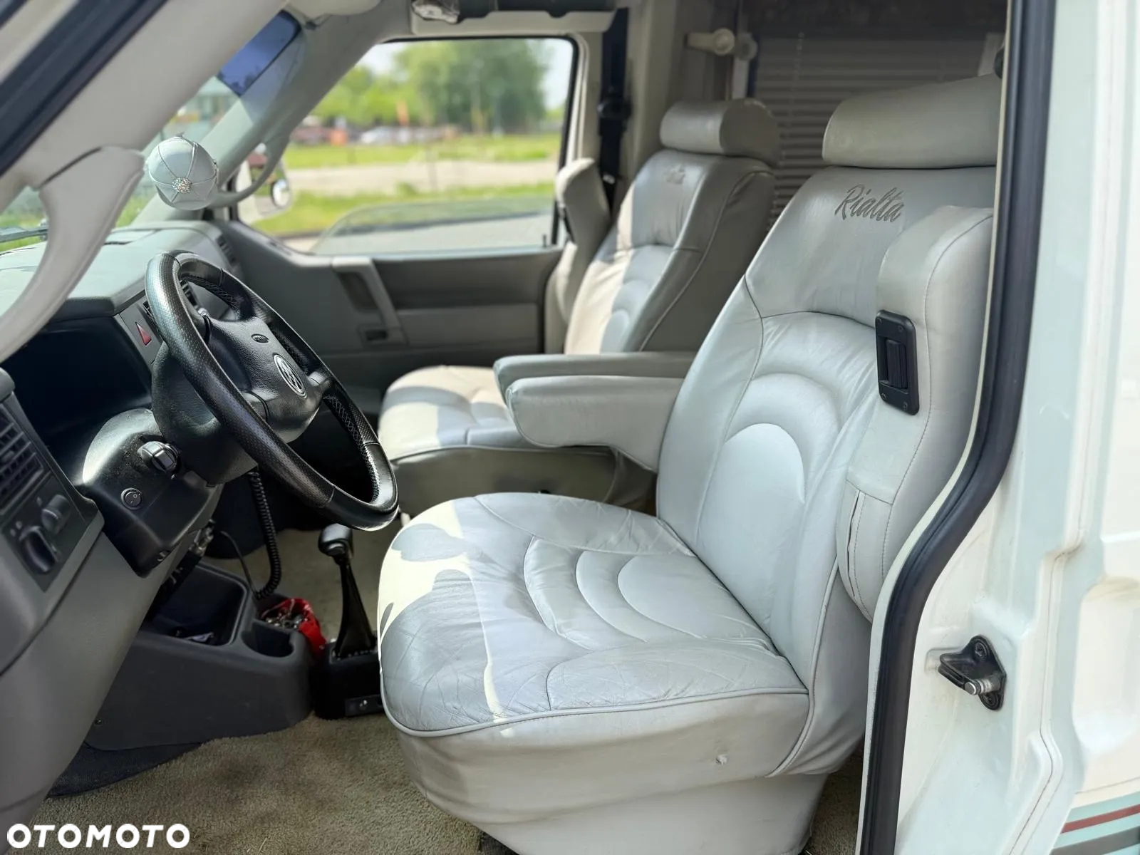 Volkswagen Transporter - 14
