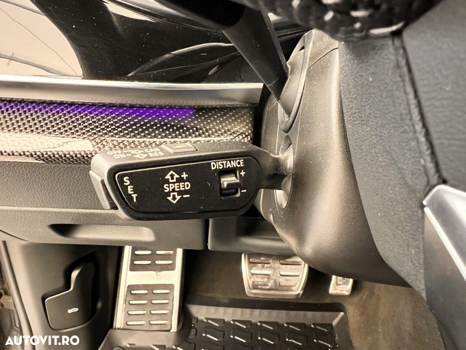 Audi SQ8 - 16