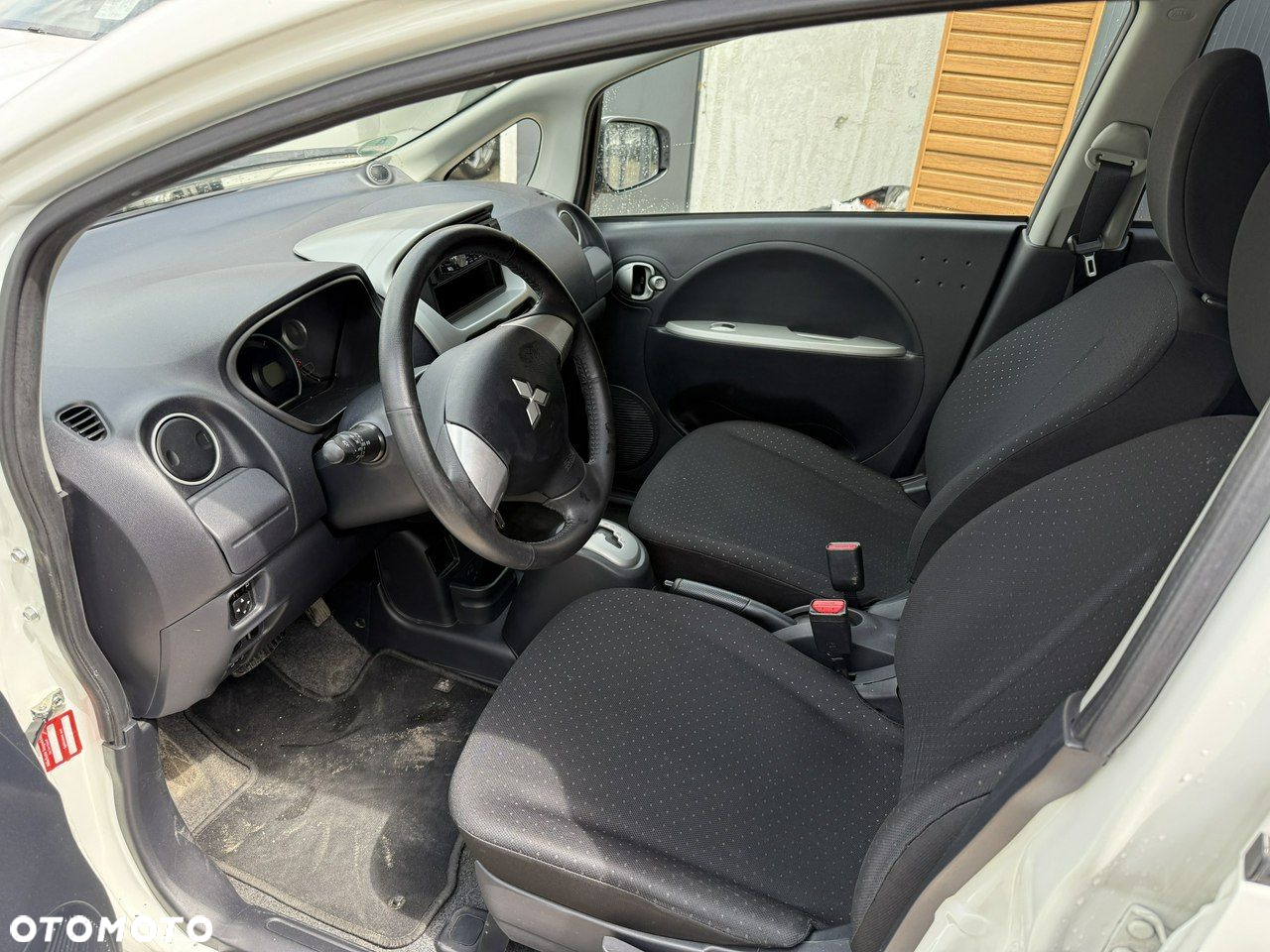 Mitsubishi i-MiEV - 8