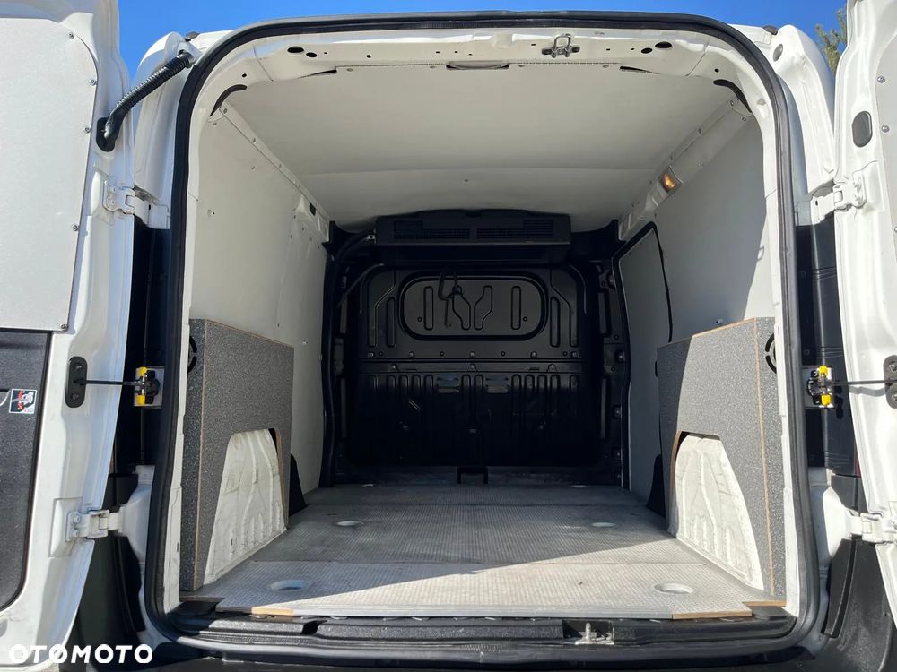 Fiat DOBLO MAXI - 17