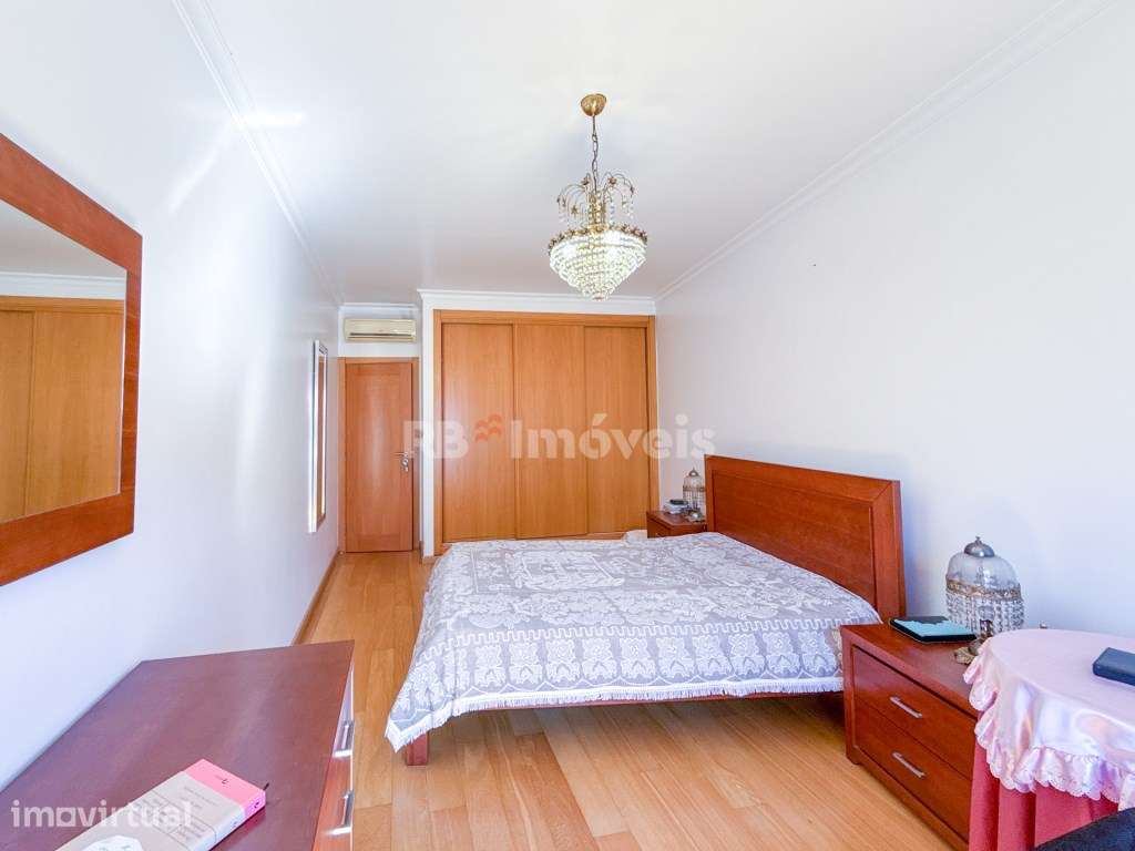 Apartamento T3 apenas a 2 minutos da Estação de Comboios - Grande imagem: 4/32