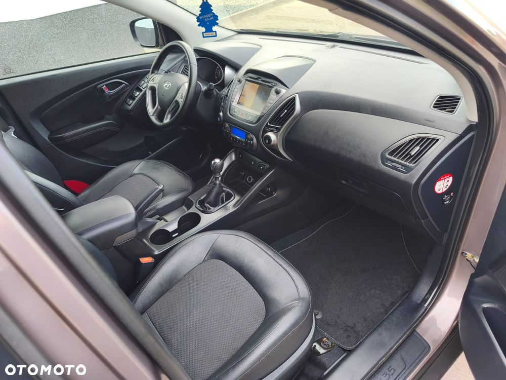 Hyundai ix35 1.6 GDI Premium 2WD - 19