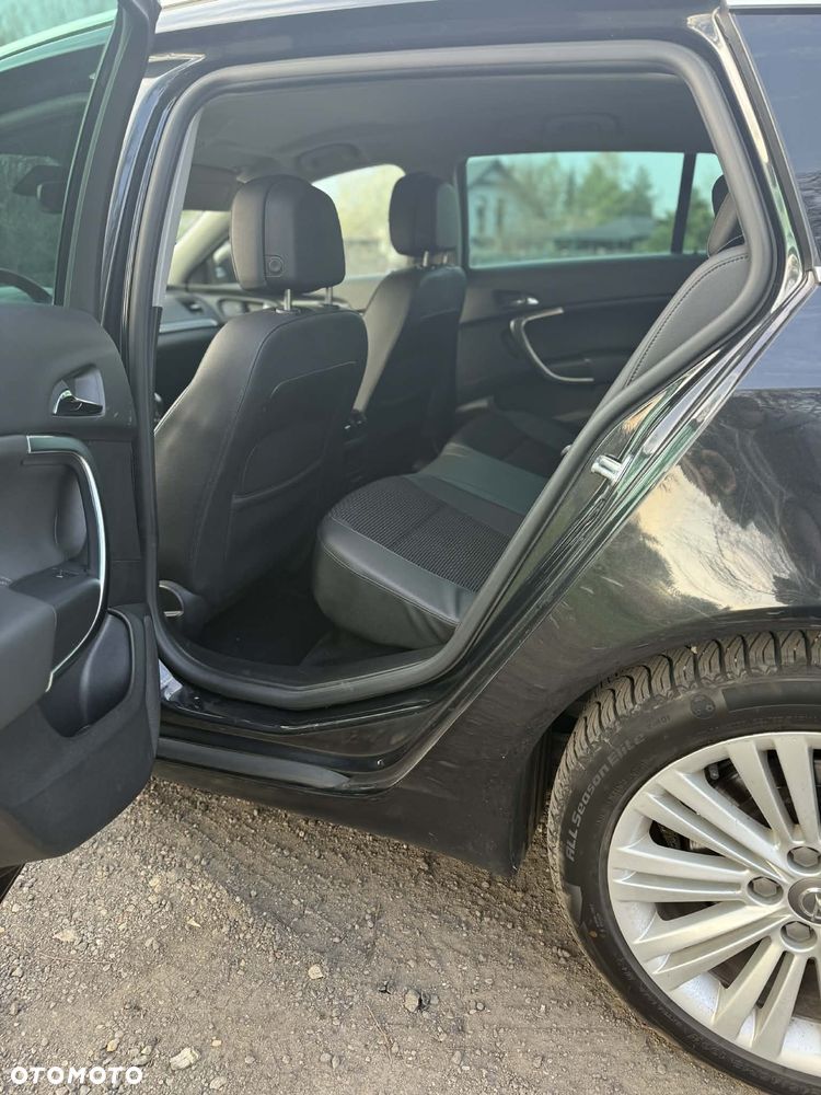 Opel Insignia - 11
