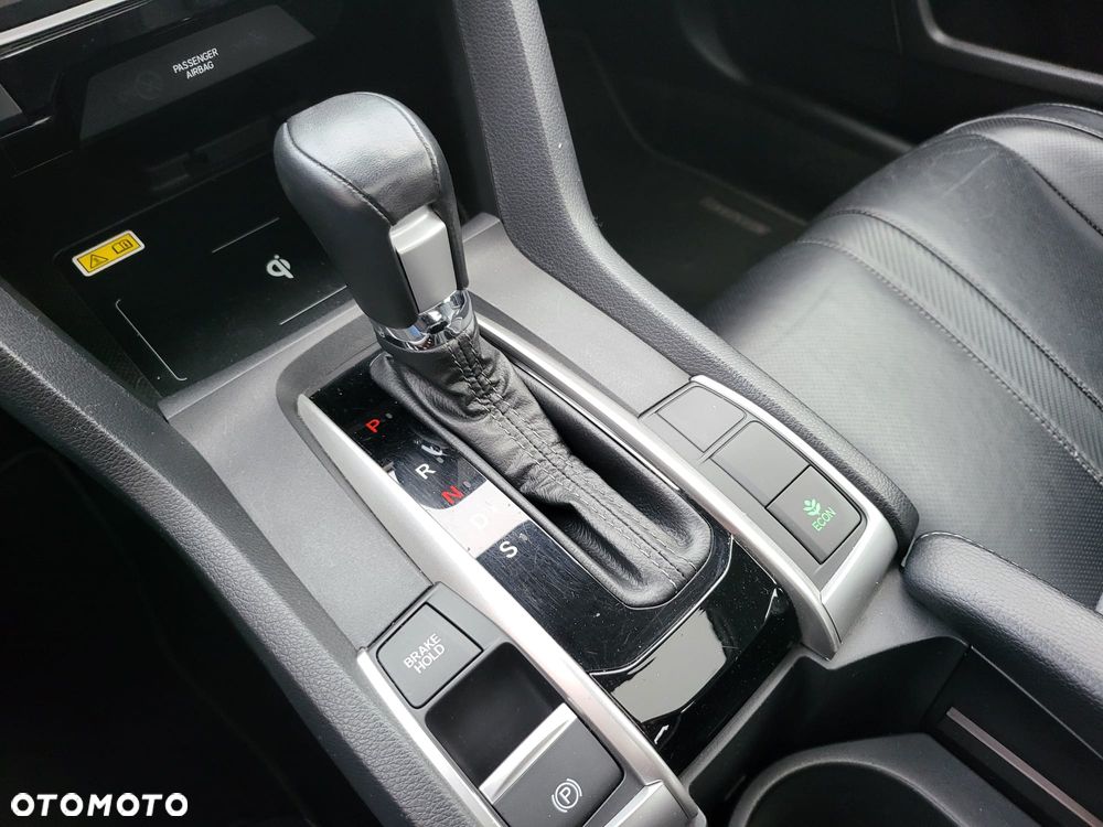 Honda Civic 1.5 i-VTEC Turbo CVT Comfort - 26