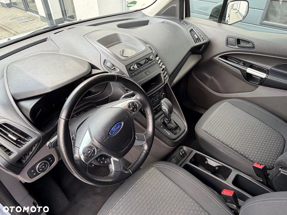 Ford Tourneo Connect Grand - 30