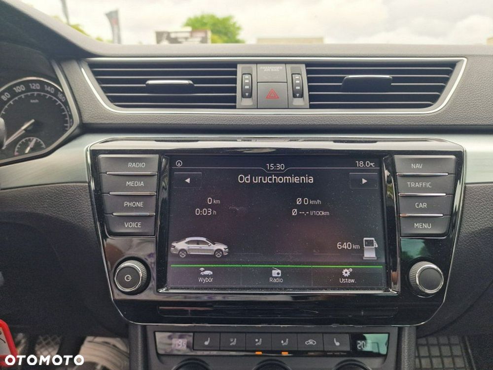 Skoda Superb 2.0 TDI Ambition - 23