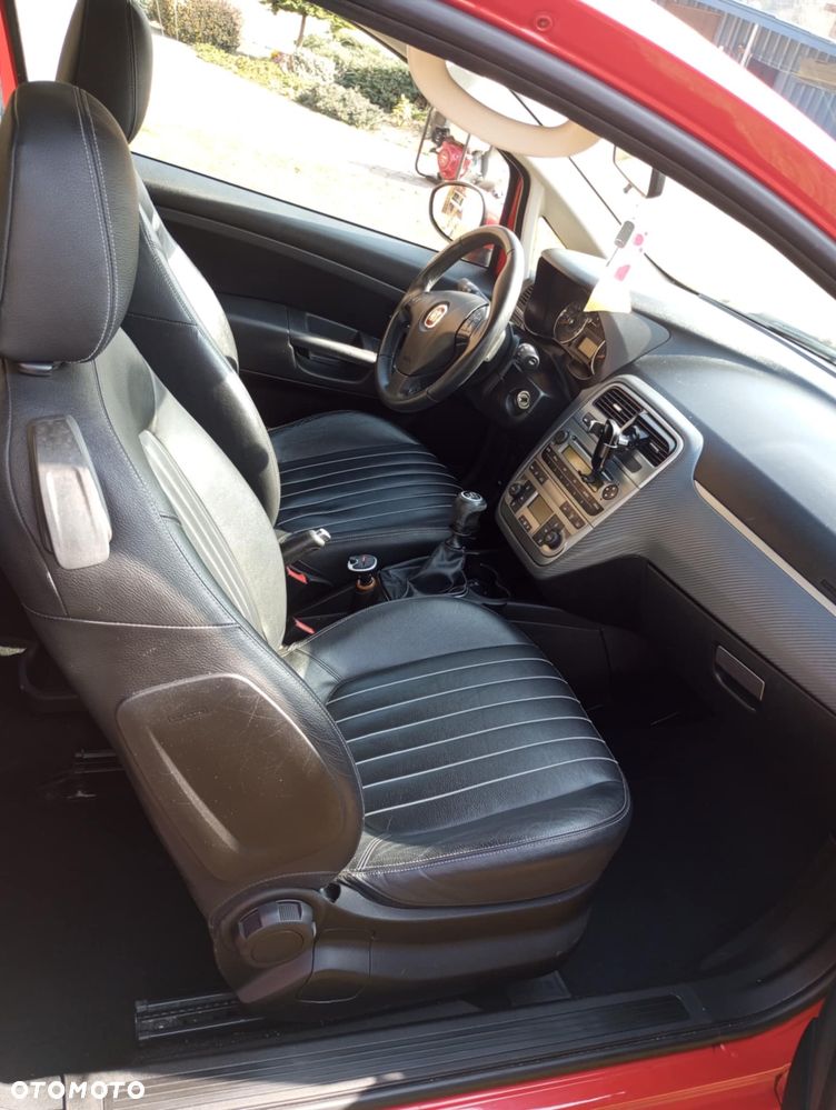 Fiat Grande Punto - 2