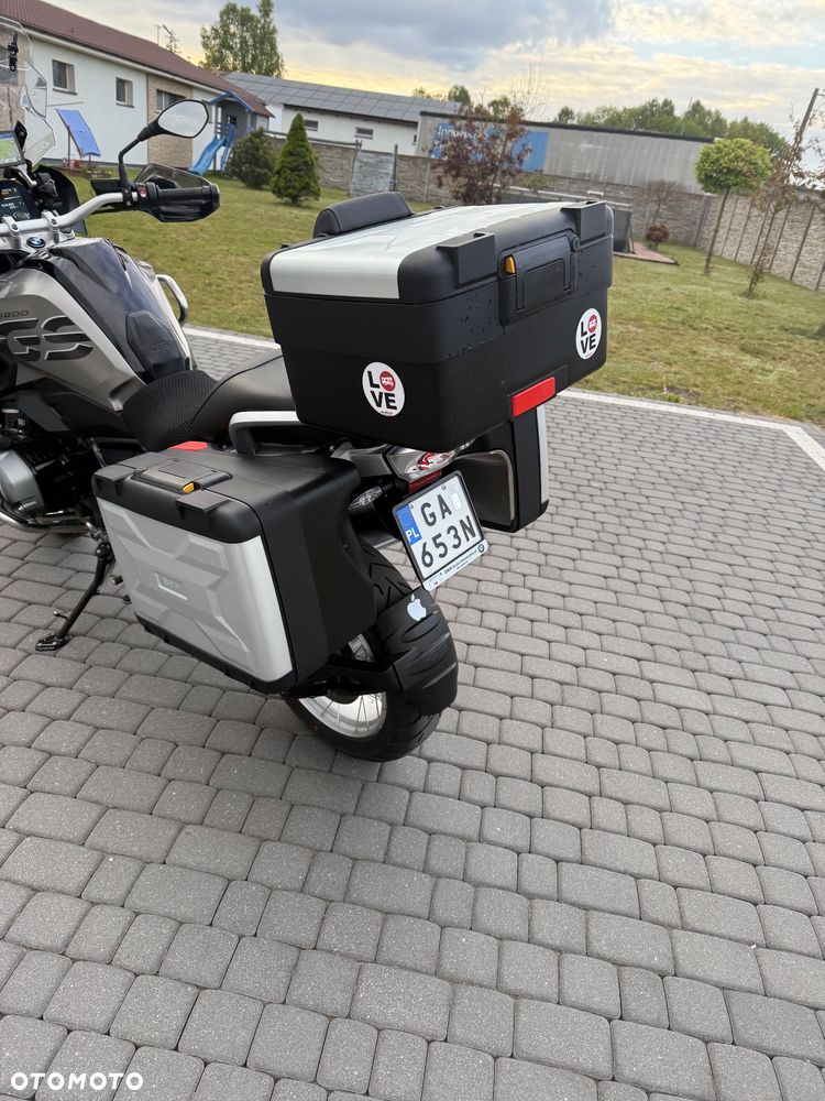 BMW R - 7