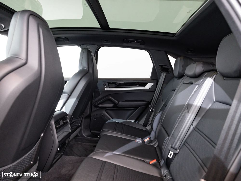 Porsche Cayenne E-Hybrid - 36