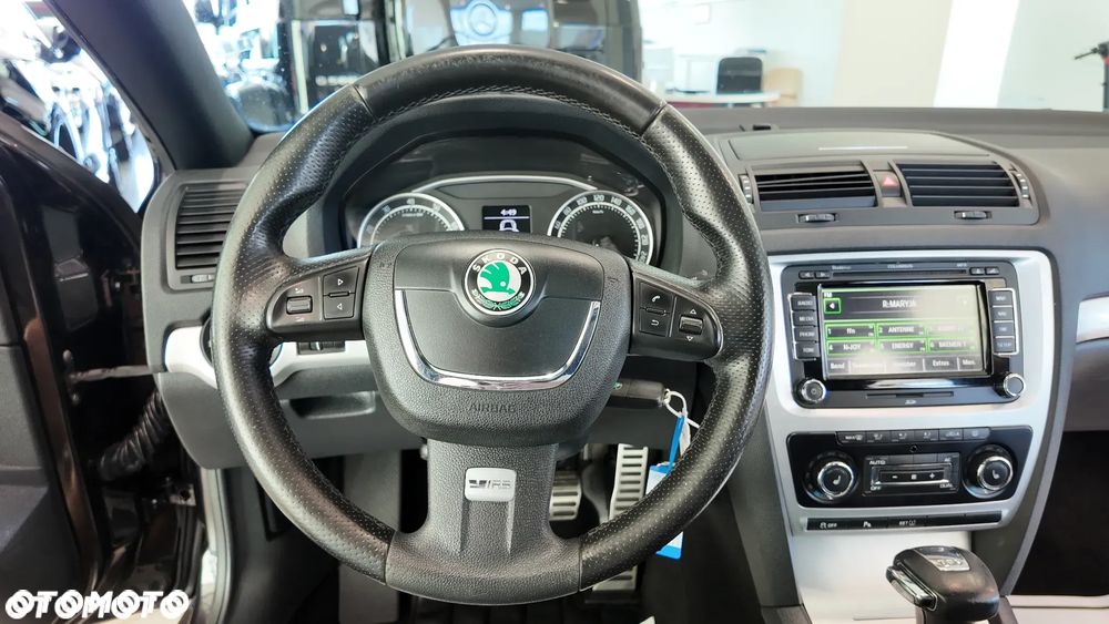 Skoda Octavia 2.0 TFSI RS DSG - 27