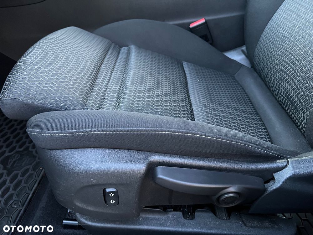 Opel Insignia 2.0 CDTI Elegance S&S - 20