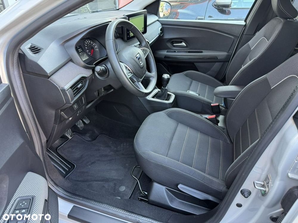 Dacia Jogger - 23