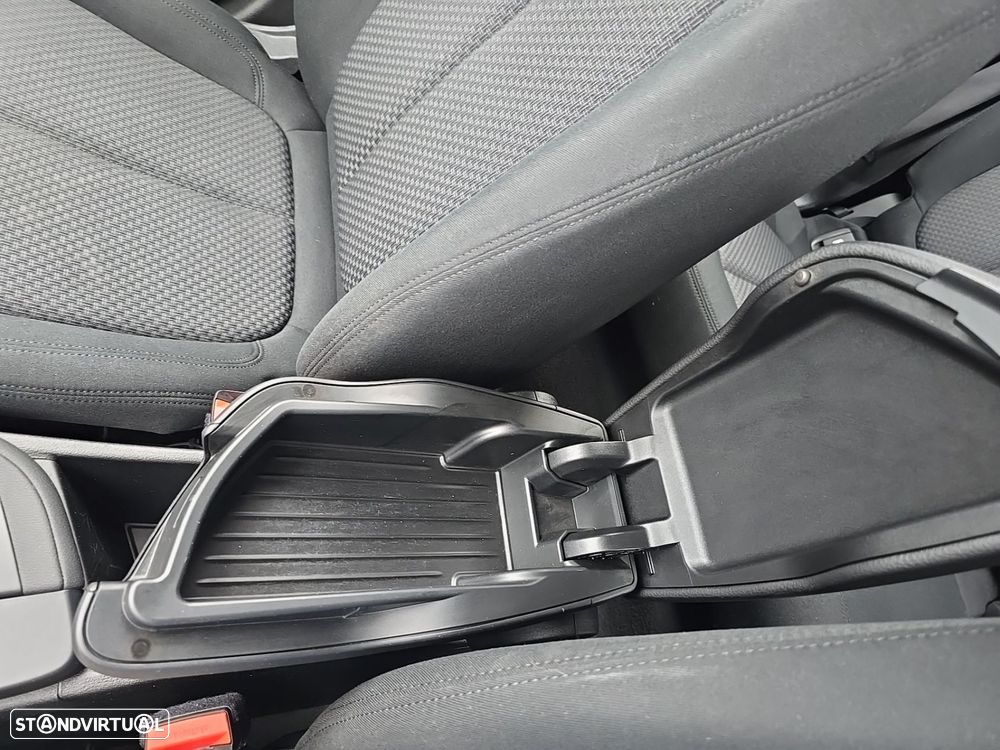 BMW X1 16 d sDrive Advantage Auto - 30