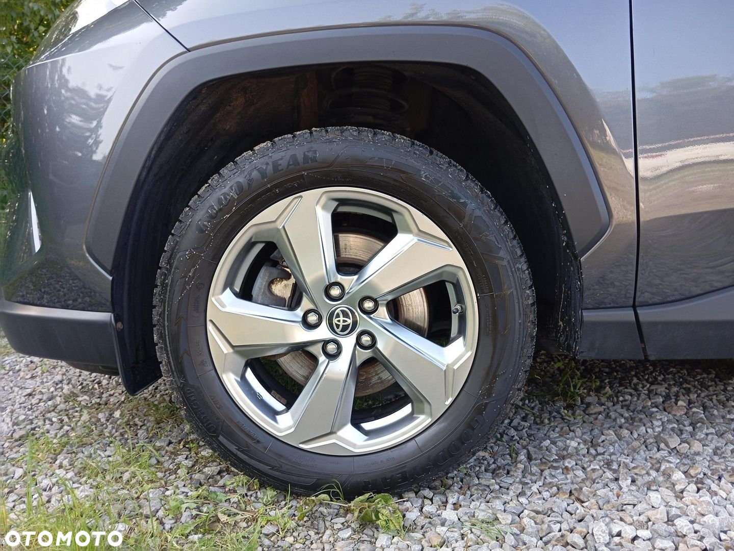 Toyota RAV4 - 13