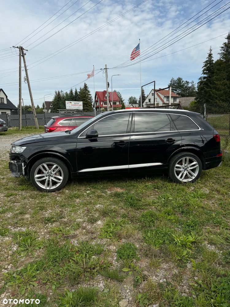 Audi Q7 - 4