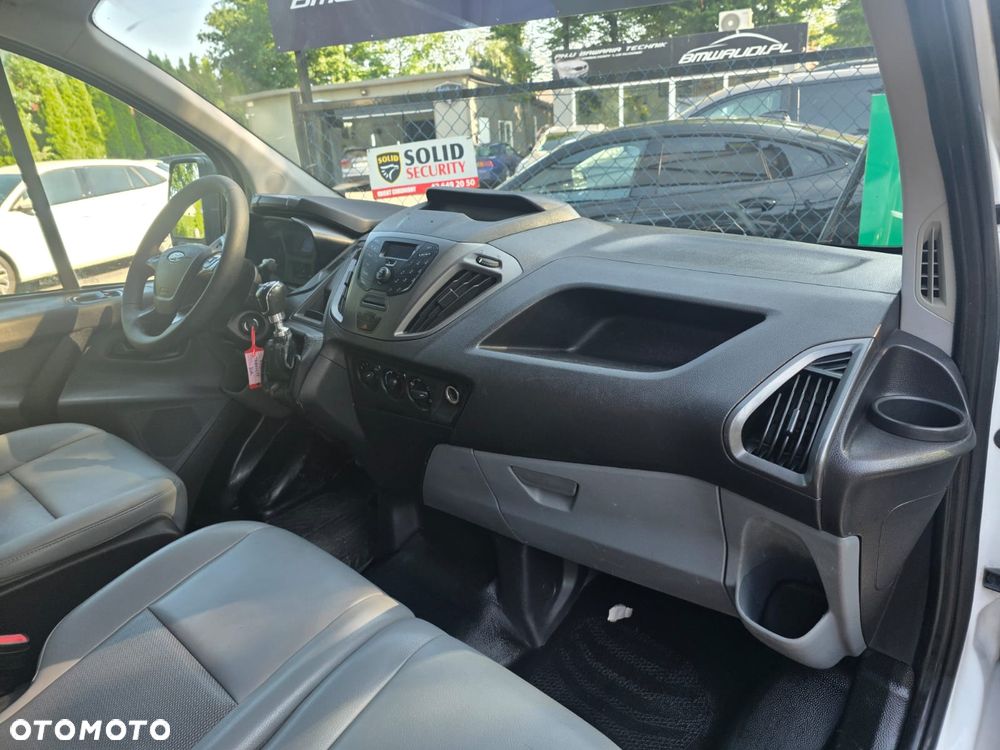 Ford TRANSIT CUSTOM - 20