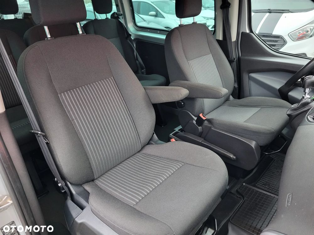 Ford Transit Custom - 19