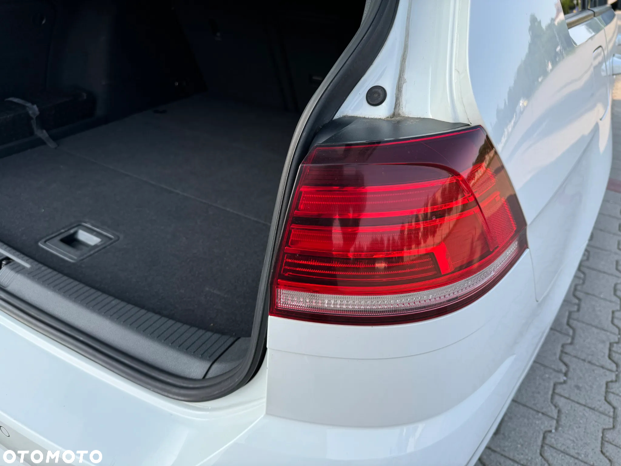 Volkswagen Golf VII 1.6 TDI BMT Comfortline - 12