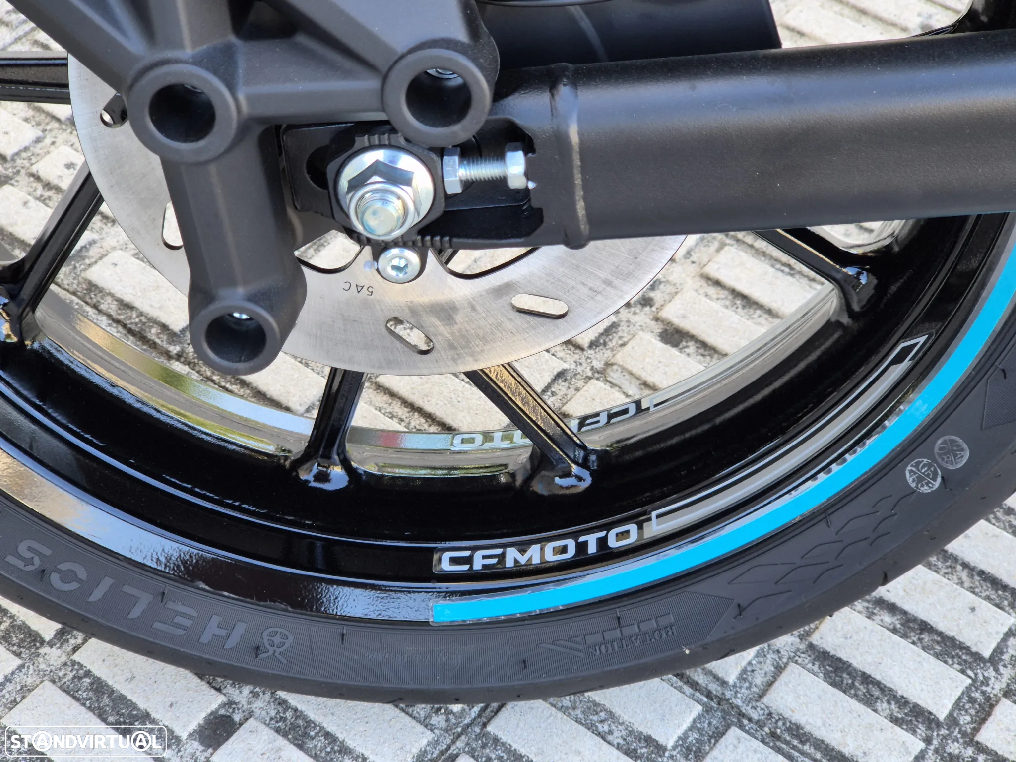 CF Moto 125NK - 8