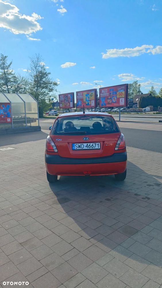 Kia Rio 1.4 / City - 6