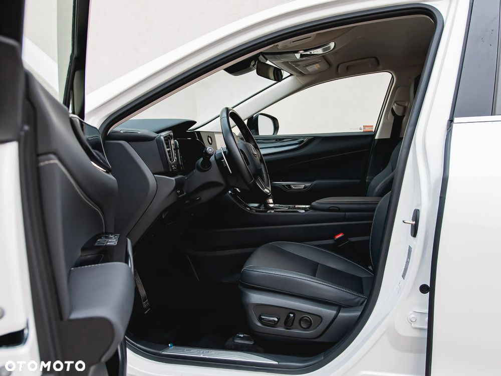 Lexus NX 350h Prestige AWD - 37