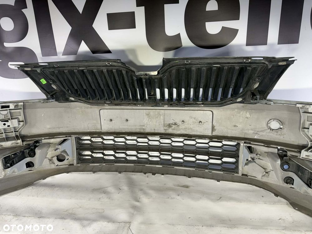 Skoda Octavia III Zderzak Przód Przedni Zwykły LA7W 12-16 5E0807221 - 9