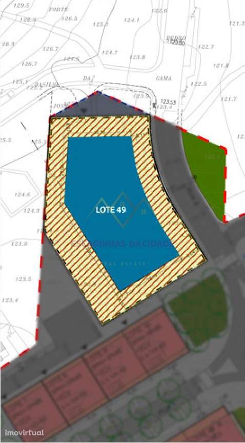 Oportunidade Única de Investimento – Lote para Equipamento no Alto da - Grande imagem: 2/9