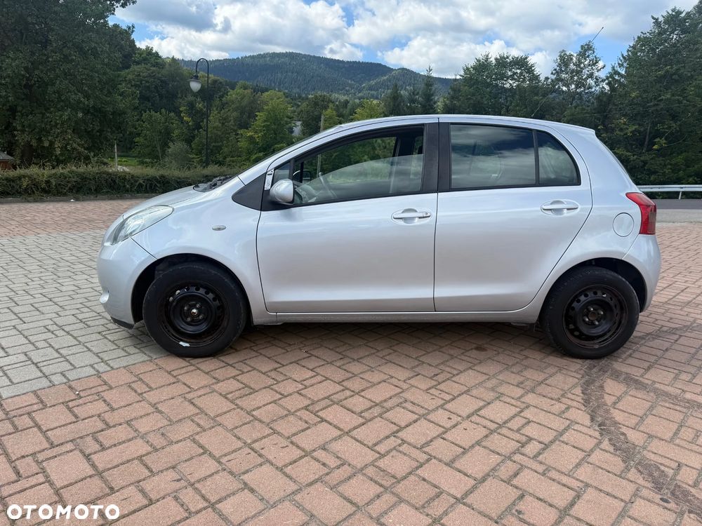 Toyota Yaris 1.0 Active - 4