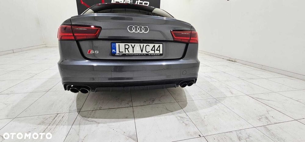 Audi S6 Limousine - 10