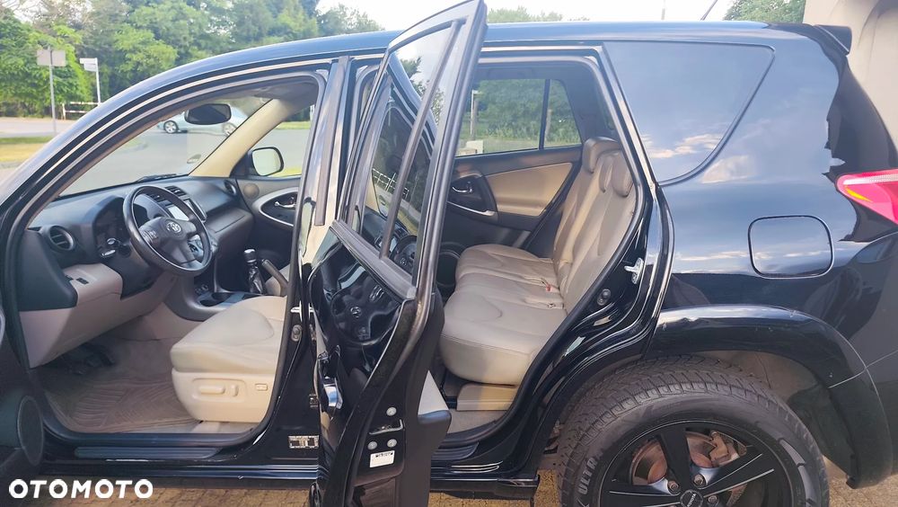 Toyota RAV4 2.2 D-CAT 4x4 Executive - 19