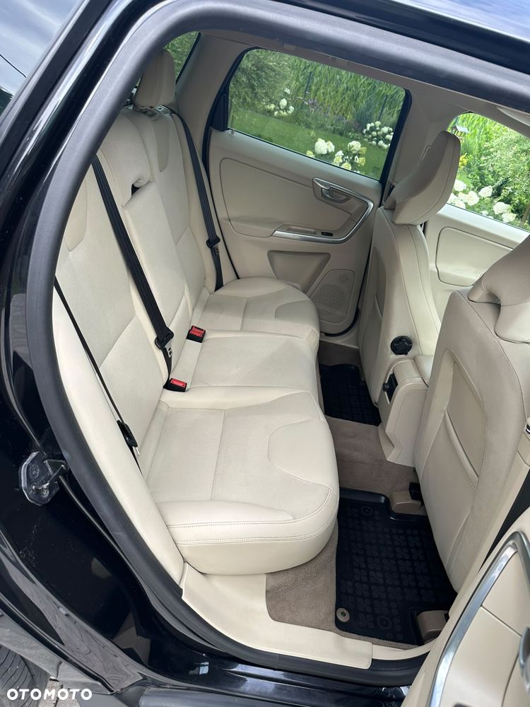 Volvo XC 60 - 7